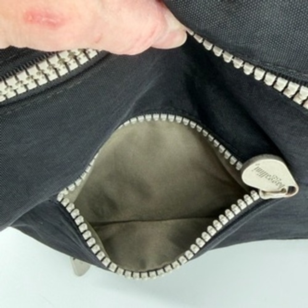 baggallini Black Nylon Crossbody Bag Three Zip Front Pockets Adjustable Strap - Picture 9 of 12
